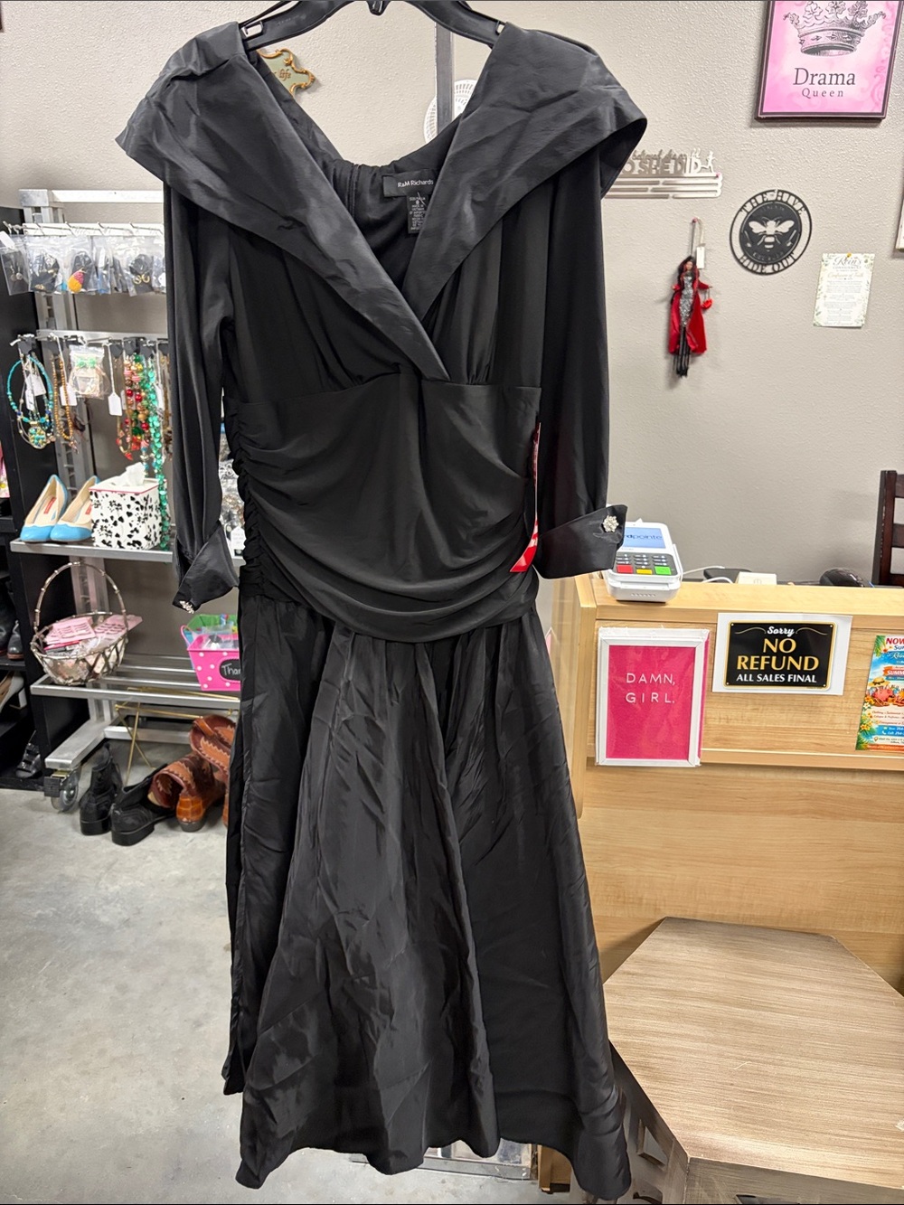R&M Richards Black Long-Sleeve Draped Midi Dress with Hood N6GZ1F